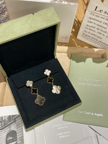 Van Cleef Earrings | Magic Alhambra / 3 Motifs